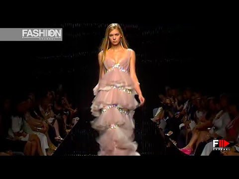 TONY WARD Haute Couture Fall 2011 Paris - Fashion Channel
