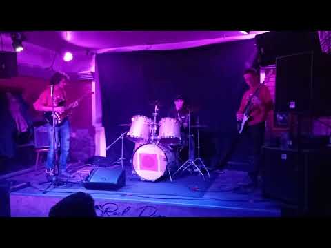 Strange Goat - Píseň na e