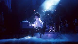 Another Lonely Christmas - Prince (Live 1984)