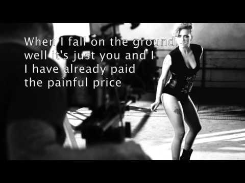 Nish'eret Iti - Mei Finegold (Lyrics)