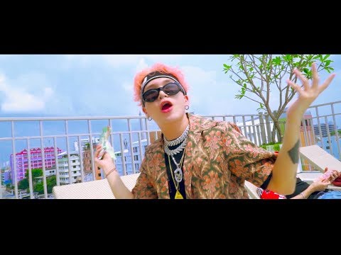 Woodie Gochild - Roll Cake (Feat. ZENE THE ZILLA) (Prod. SLO) M/V