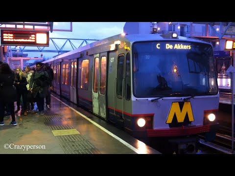RET Metro SG2 (5238-5245) vertrek Capelle Centrum op lijn C naar De Terp!! - in kleur & grijs beeld