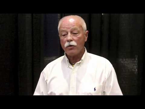 Slide 4 - Hoofjack Draft Post w/Rubber Cap  (video)