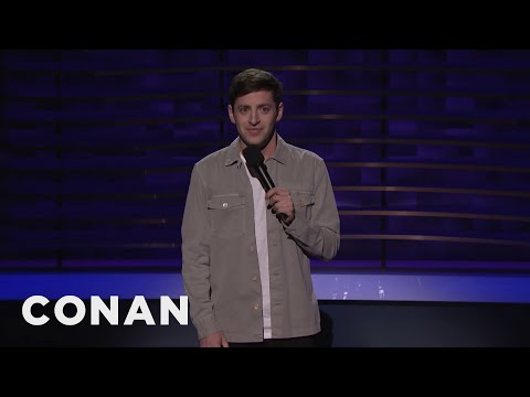 Alex Edelman: Robin Williams Crossed The Species Barrier | CONAN on TBS