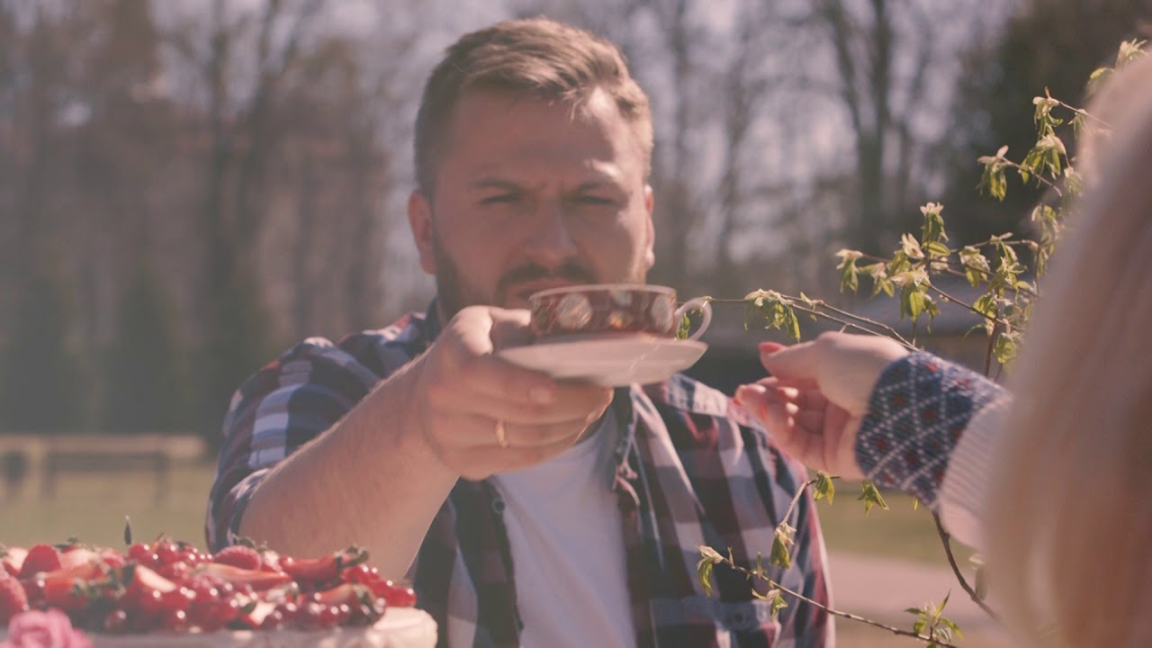 Aicina uz Baltā galdauta svētkiem Siguldas pils kompleksā