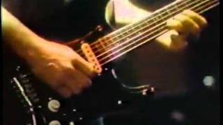 ‪David GILMOUR -So Far Away- PV‬‏.flv
