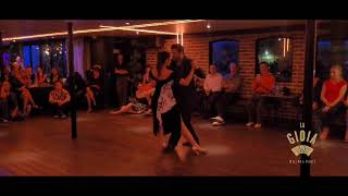 Natascia Crescenzi e Mario Sette - El Jaguel di Carlos Di Sarli. Milonga La Gioia di Parigi