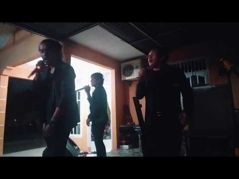 Serly  cover live by Triamor