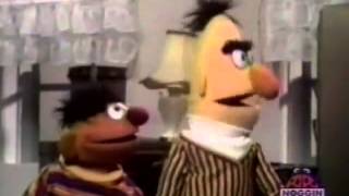 Classic Sesame Street - Ernie &amp; Bert: Jazz #8/Ernie&#39;s Sandbox game