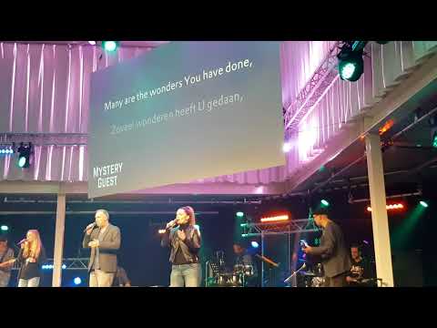 Basis cc - Opwekking 587 - U geeft een nieuw lied