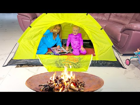 СОФИЯ И НИКА СОБРАЛИСЬ В ПОХОД ЗИМОЙ. СОФУНЬЯ ШАЛУНЬЯ