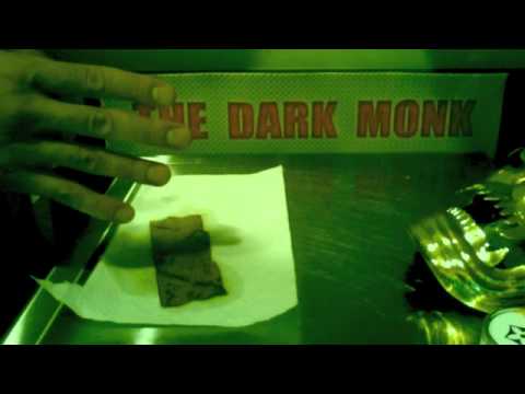 ***OFFICIAL*** HOW TO ROLL A DUTCH MASTER W/JOHNNIE WALKER ***OFFICIAL***