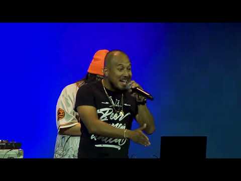 Shinobi Stalin X SoyisReal set at Momocon 2022