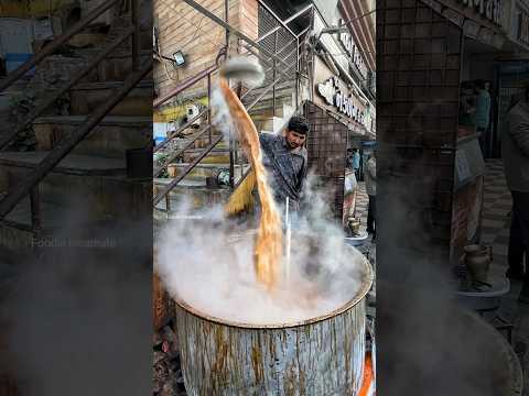 Most Famous NAKLANG CHAI of Gujarat😱😱 This tea is more famous than Modi ji's tea😳😳 #shorts #chai