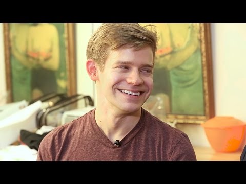 20 Questions in 2 Minutes with Tuck Everlasting Star Andrew Keenan-Bolger