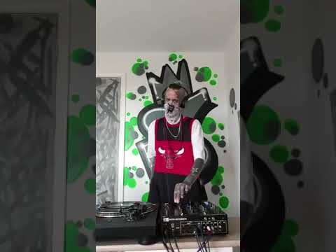 SHADOW ON THE BEAT x @SPEEDIEDJ  - IN THE MIX - (LIVE PERFORMANCE)