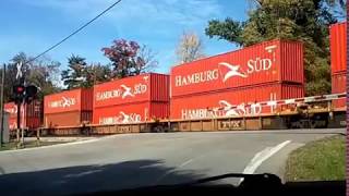 preview picture of video 'CSX Intermodal Through Anchorage Kentucky'