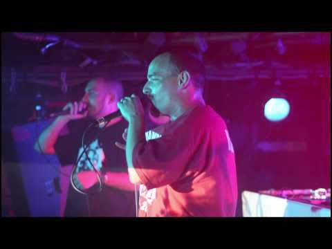 RESTE A TA PLACE - Gaïden & Yoshi