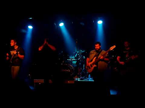 Unhaven live @ Salle 4 Barils Jonquière 22 septembre 2017