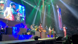 Tus dos vestidos, Los Tigres del Norte, 14 octubre 2022, Arena Monterrey.