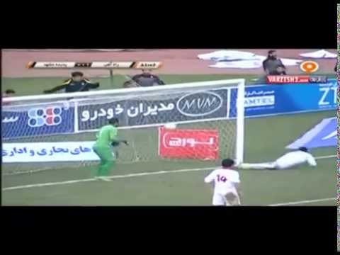 IRANIAN FOOTBALLERS | Ramin Rezaeian - رامین رضاییان  |  Rah Ahan  | Team Melli