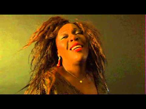 Alexia Waku - Josephine Baker (video)