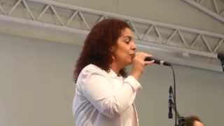 Fernanda Cunha Trio [Música no MCB] (3/2014) 2