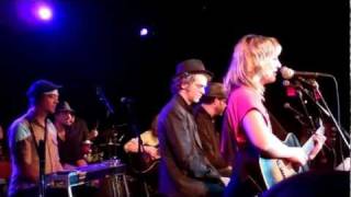 Anais Mitchell &amp; The Hadestown Orchestra-Flowers (Eurydice&#39;s Song)