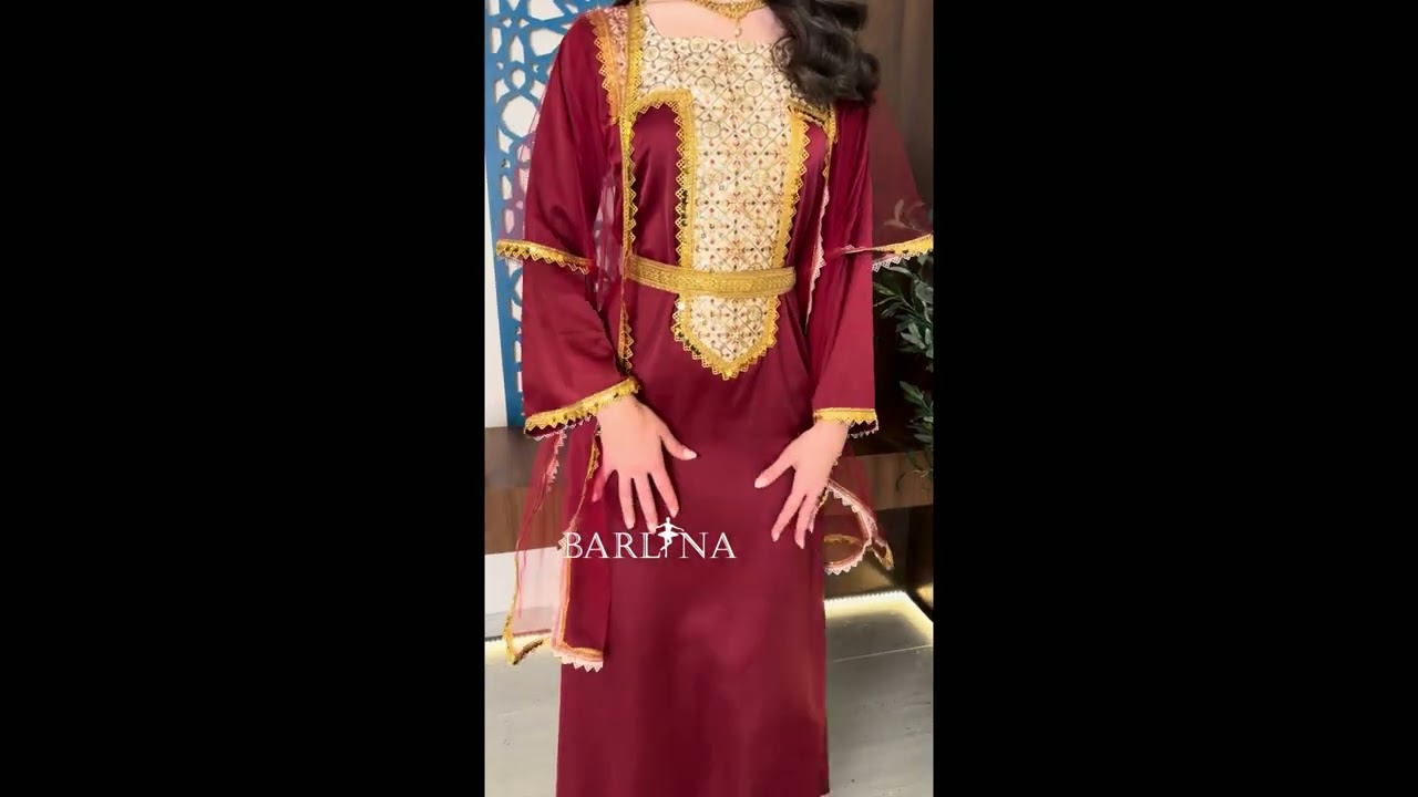 جلابية عنابية بحواف ذهبية فاخرة - XXL