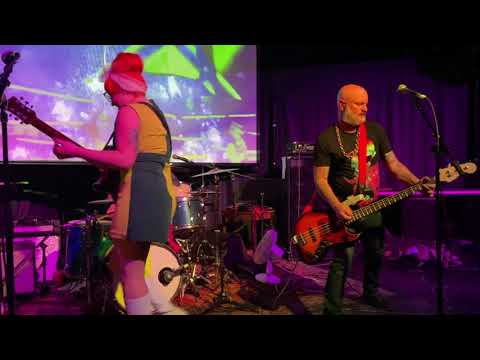 Hayley And The Crushers "Poison Box" live at The Zebulon, Los Angeles, CA 11/10/2021