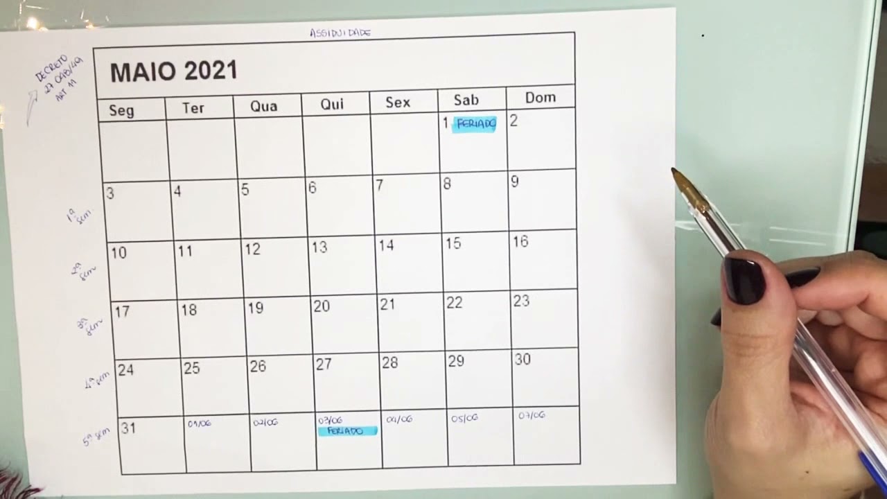 DSR: Semana trabalhista e regra de desconto de folgas e feriados.