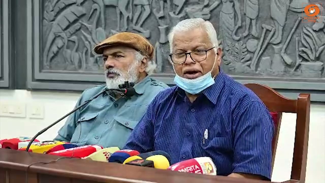 "UDF ഉത്സവപ്പറമ്പിലെ പോക്കറ്റ് അടിക്കാരെ പോലെ.. BJPക്ക് ?