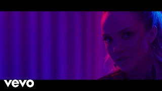 Danielle Bradbery - Worth It (Instant Grat Video)