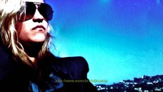 I Feel The Earth Move - Micky Dolenz Ft. Emily Osment (NEW MUSIC)