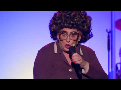 Karin Bloemen - Conny's medley: I'm sexy and I know it/Too sexy for your love/Can't touch this