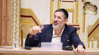 שיעור מרתק!! עם הרב יוסף חיים גבאי שליט"א (הרב יוסף חיים גבאי) - התמונה מוצגת ישירות מתוך אתר האינטרנט יוטיוב. זכויות היוצרים בתמונה שייכות ליוצרה. קישור קרדיט למקור התוכן נמצא בתוך דף הסרטון