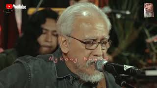 Download lagu Siang Pelataran SD Sebuah Kampung (iWAN FALS) mp3