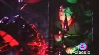 Echo &amp; The Bunnymen - Crocodiles (Live Early 80s)