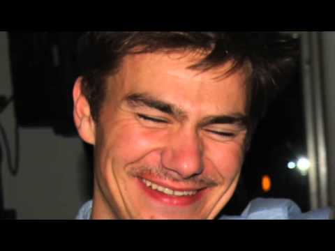 Grillbúðin hjá Símun - Símun ringir til ÍF Føroyar