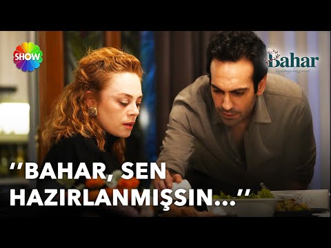 Bahar ve Evren'in romantik akşam yemeği... | Bahar 25. Bölüm