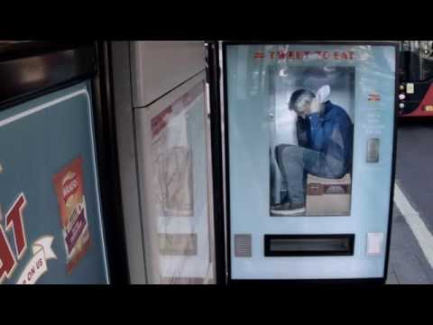 Walkers Crisps put Gary Lineker inside a Twitter Vending Machine