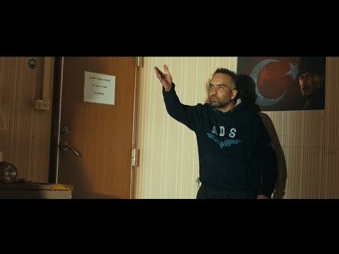 Sarmaşık (Ivy) - Cenk'in sinir krizi