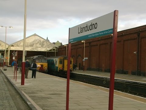 Half an Hour at (65) - Llandudno Station 25.10.2014 with Pretendolino Farewell Tour