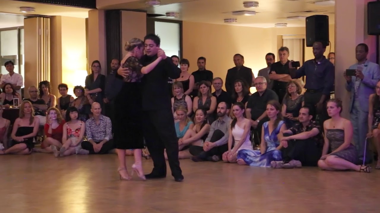 Carlitos Espinoza & Noelia Hurtado 2 Turn Up www.reginatangoshoes.com Toronto Tango Experience 2016
