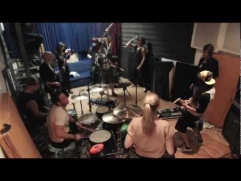 Basement Apes Episode 4 - Electrik Dynamite and Ten Thousand (the Jam)