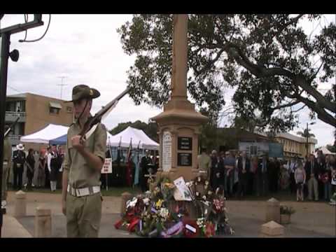 Anzac Day 2012 - Cleveland, QLD