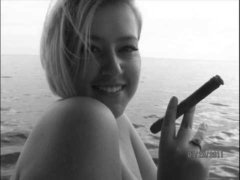 Brad Lyko - Lotus Flower Bomb Remix  ( 2011 )