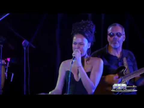 Wat17 - BOOGALOO BROTHERS ft. FRANCES ALINA ASCIONE, Use me