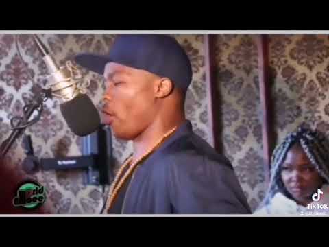 World emcee + team backpack cyphers SA ft LT Bionic