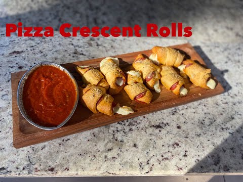 The PERFECT game-day snack - Pizza Crescent Rolls